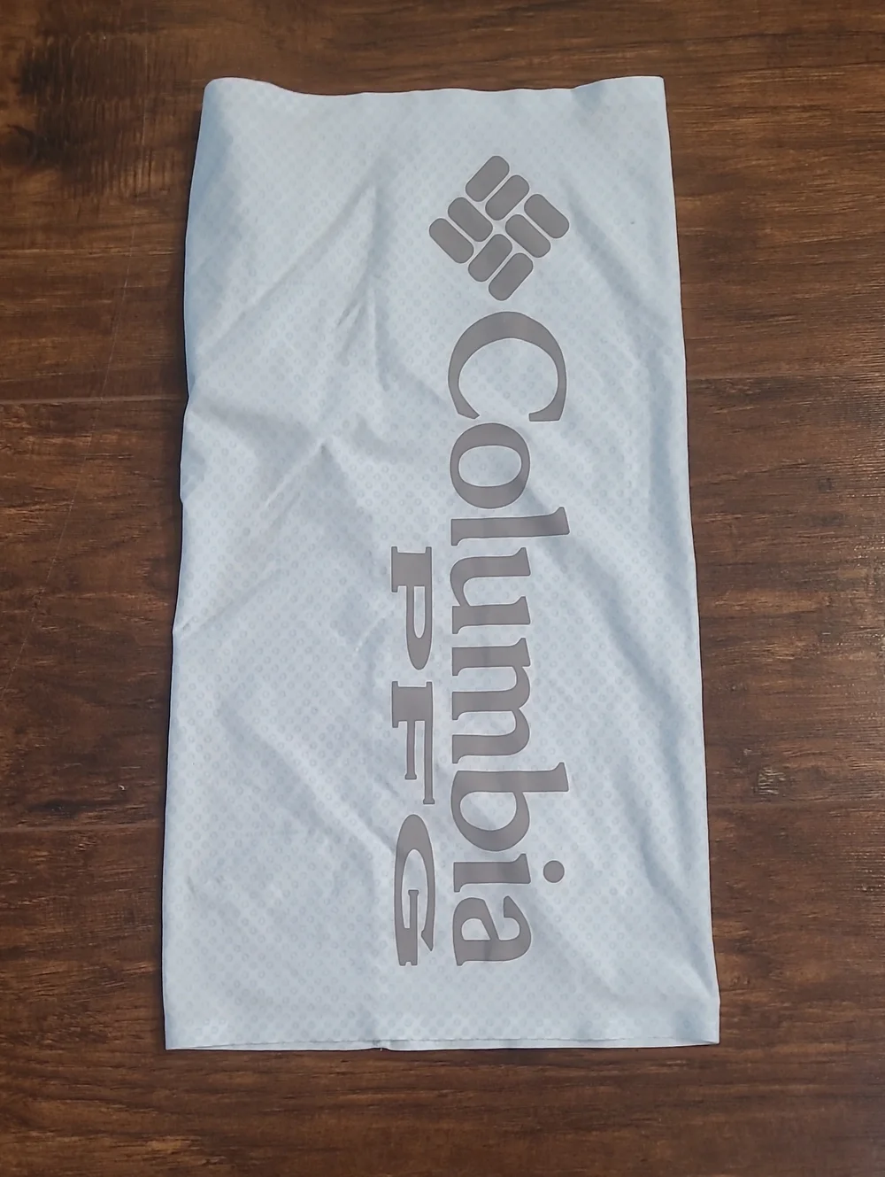 Columbia Light Blue Neck Gaiter with Gray Logo